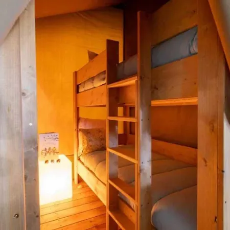 Camping 3 étoiles - Piscine - Ccaffdc *