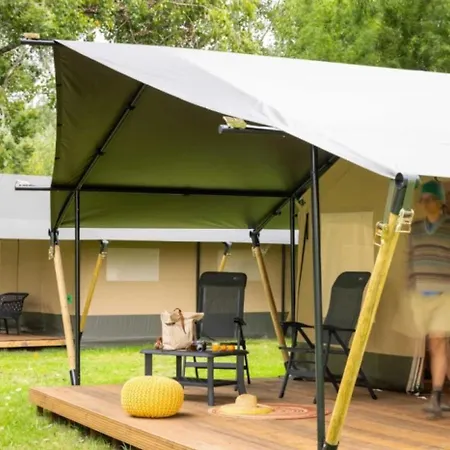 Camping 3 étoiles - Piscine - Ccaffdc *