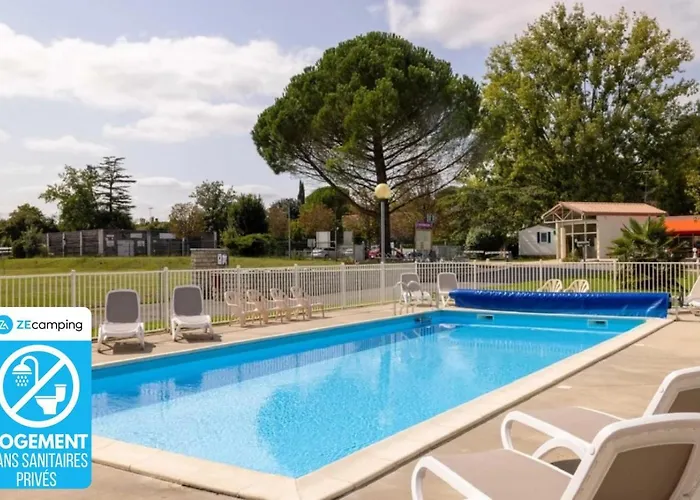 3 Etoiles - Piscine - Ccaffdc Kemping Saintes