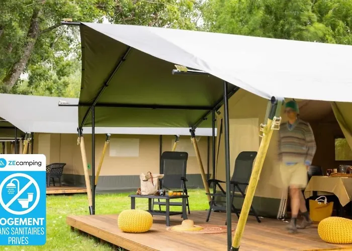 Camping 3 étoiles - Piscine - Ccaffdc *