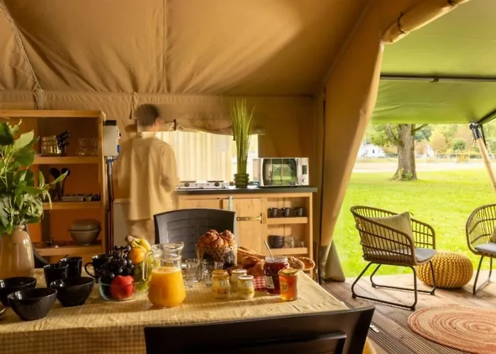 3 Etoiles - Piscine - Ccaffdc Kemping Saintes